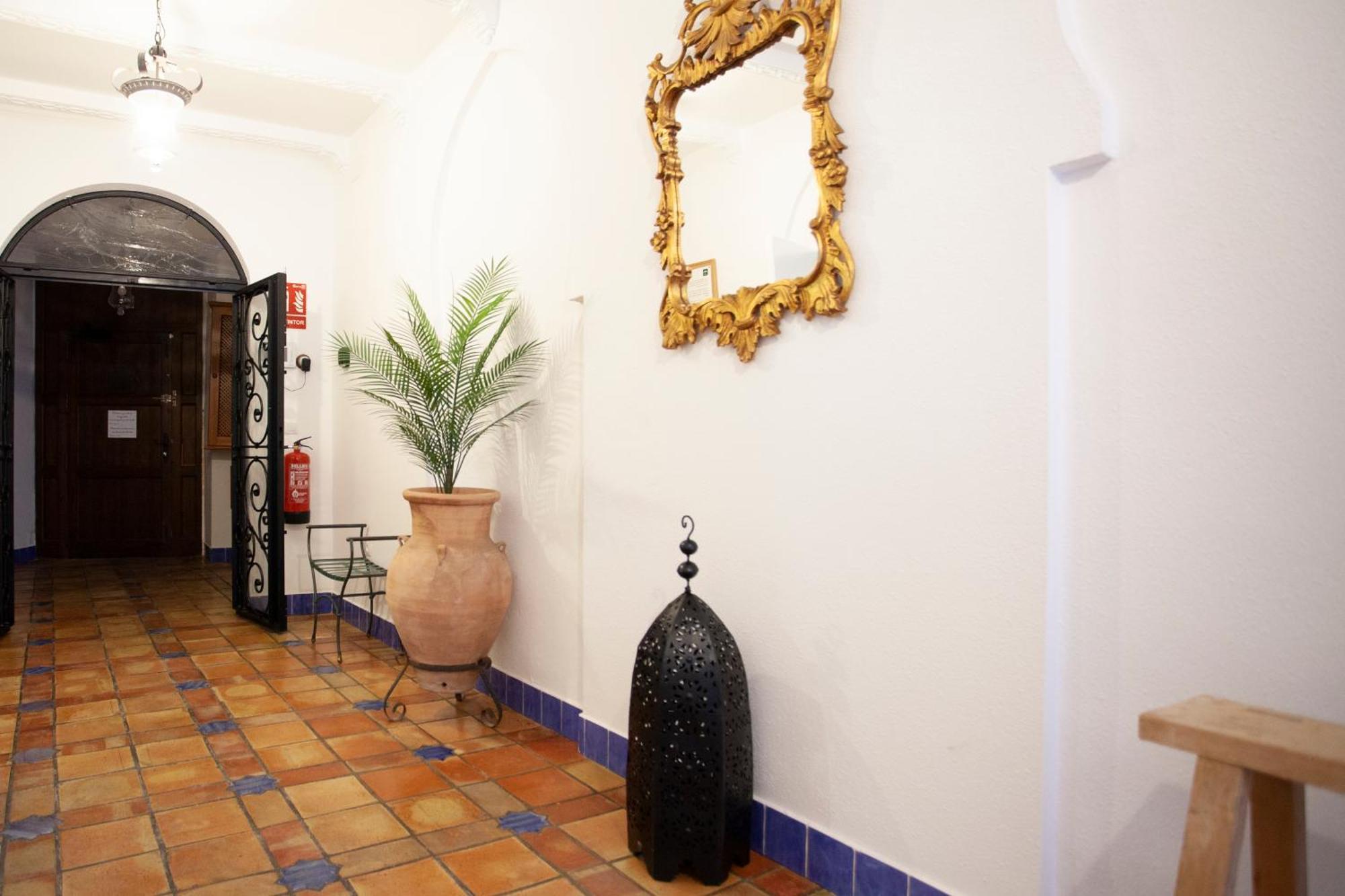 Altabib Riad Cordoba Luaran gambar